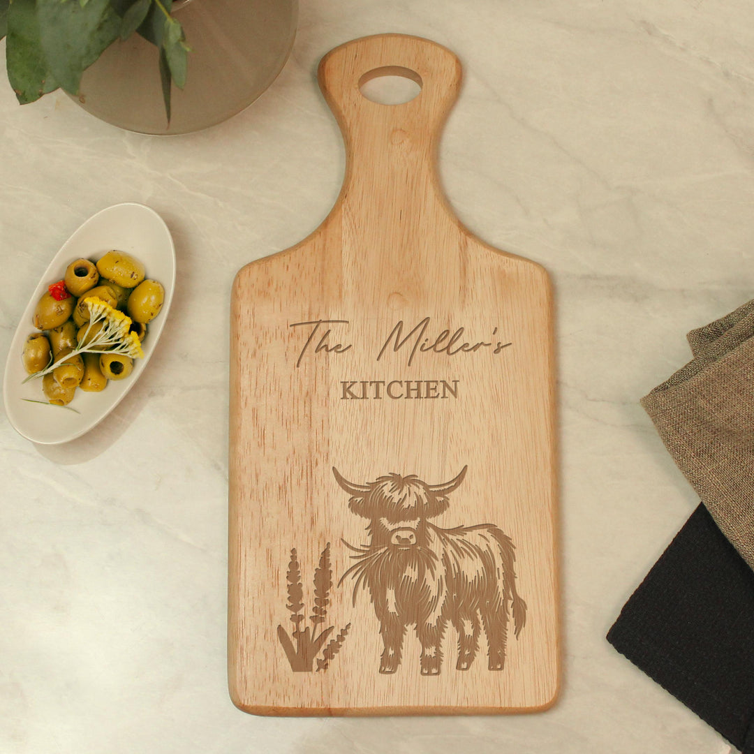 Personalised Highland Cow Paddle Chopping Board – alternative view