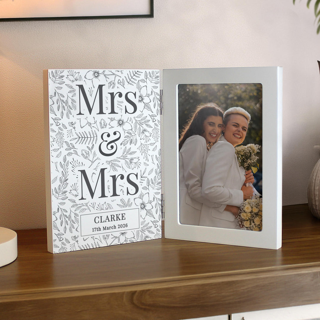 Personalised Wedding Wooden Hinged 6x4 Photo Frame – alternative view