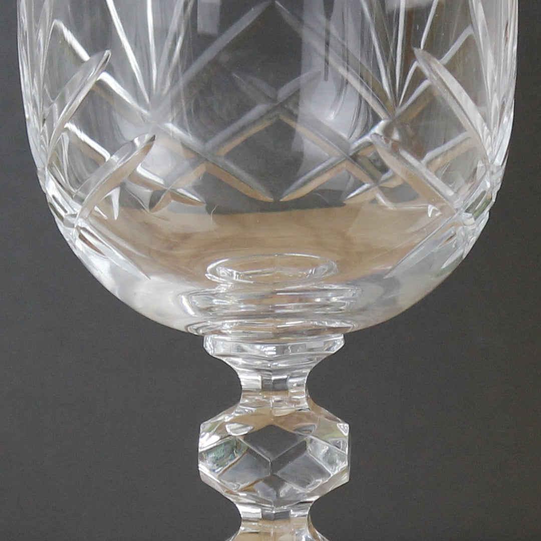 Personalised Cut Crystal Wine Glass – alternative view