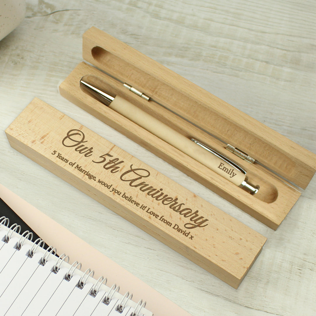 Personalised wooden pen and engraved wooden gift box