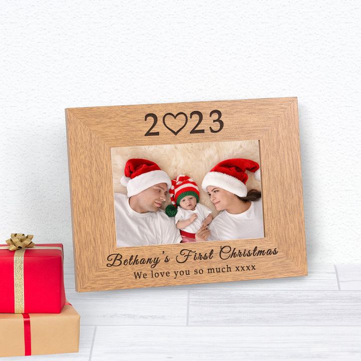 Personalised Baby’s First Christmas 6x4 Oak Finish Frame