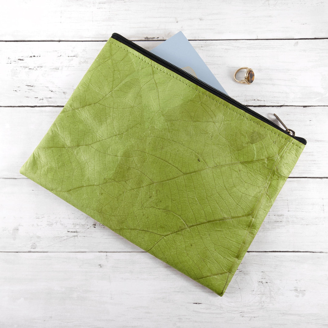 Leaf Leather Clutch Bag – Large