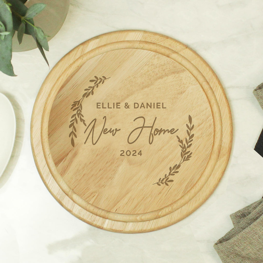 Personalised Laurel Round Wooden Chopping Board – alternative view