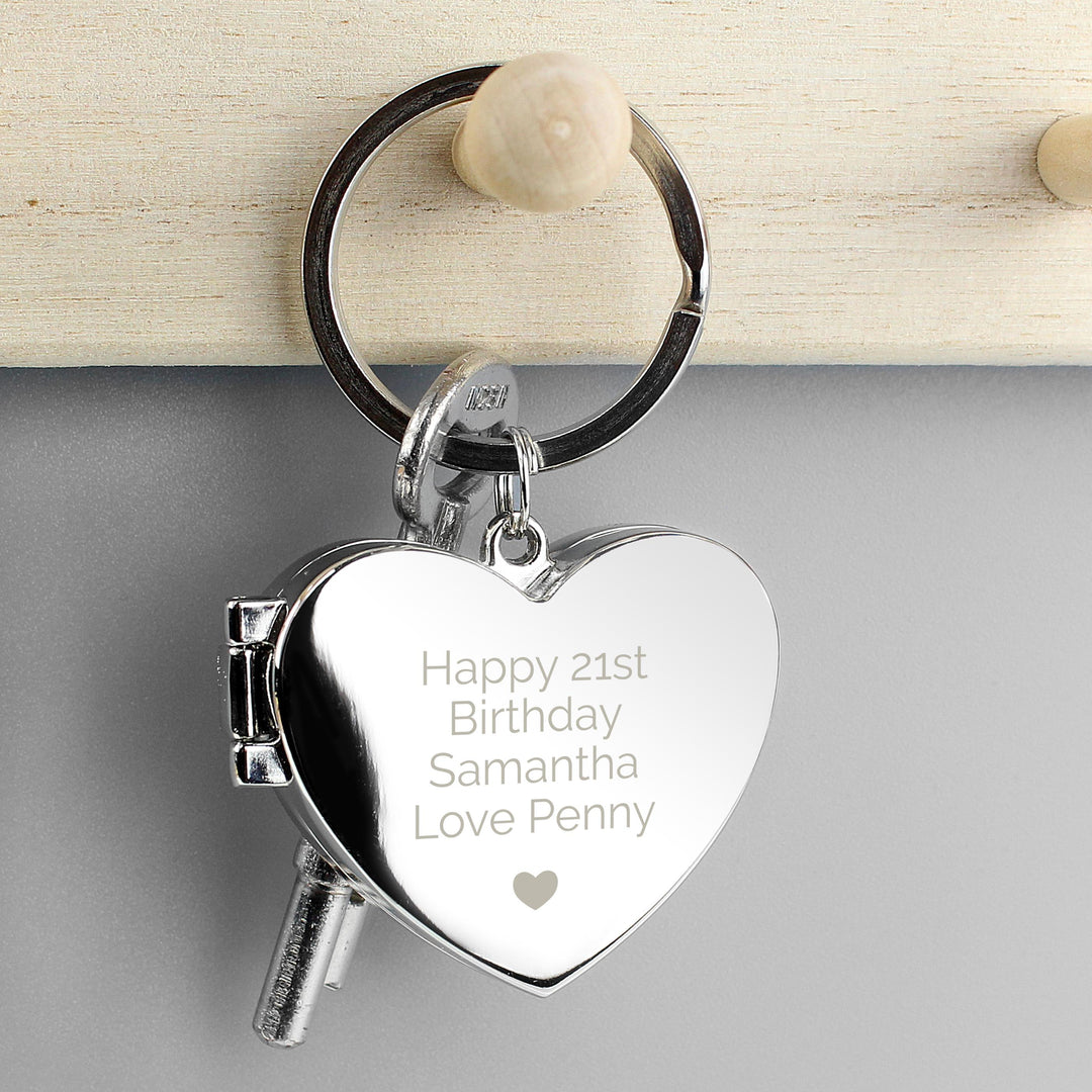 Personalised Heart Photoframe Keyring – alternative view