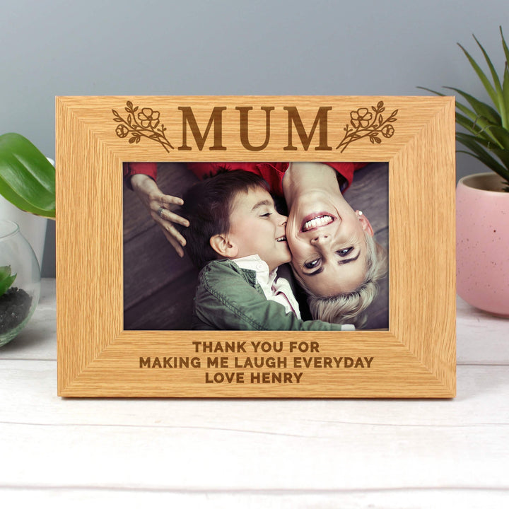Personalised Floral Mum 4x6 Oak Finish Photo Frame – alternative view