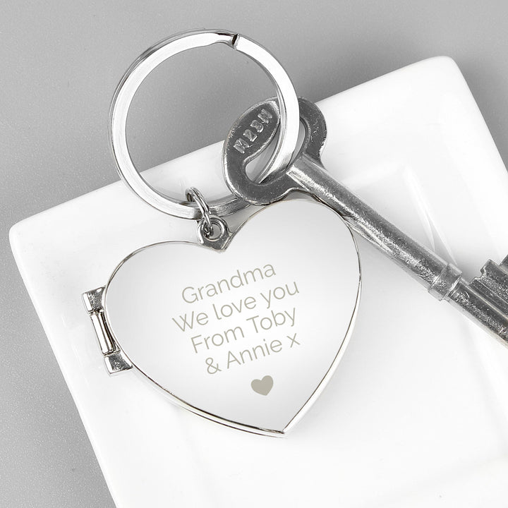 Personalised Heart Photoframe Keyring – alternative view