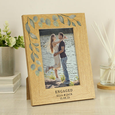 Personalised Botanical 6x4 Oak Finish Photo Frame