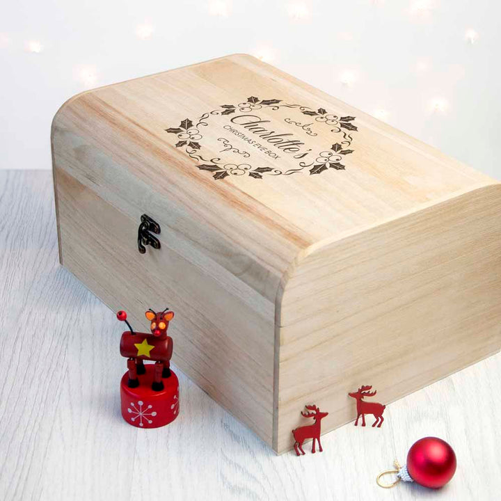 Personalised Christmas Eve Chest With Mistletoe Wreath